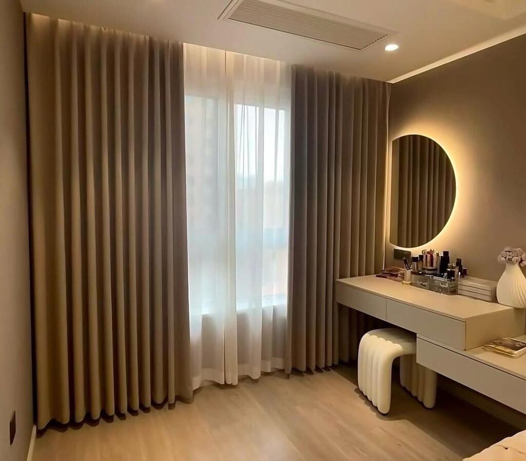 Luxury Wave Curtains Store in Dubai